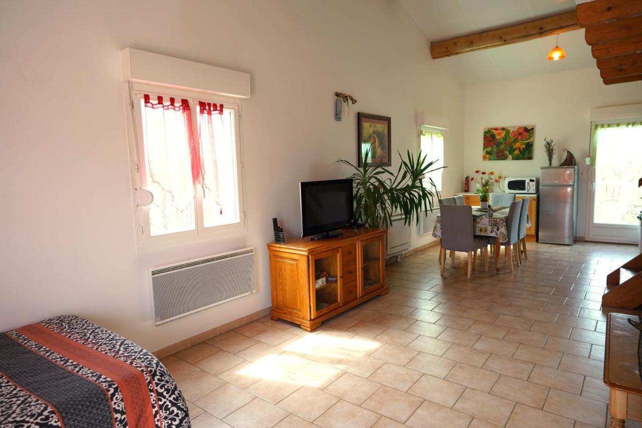 Loft Avec Mezzanine Lägenhet Montagnac  Exteriör bild