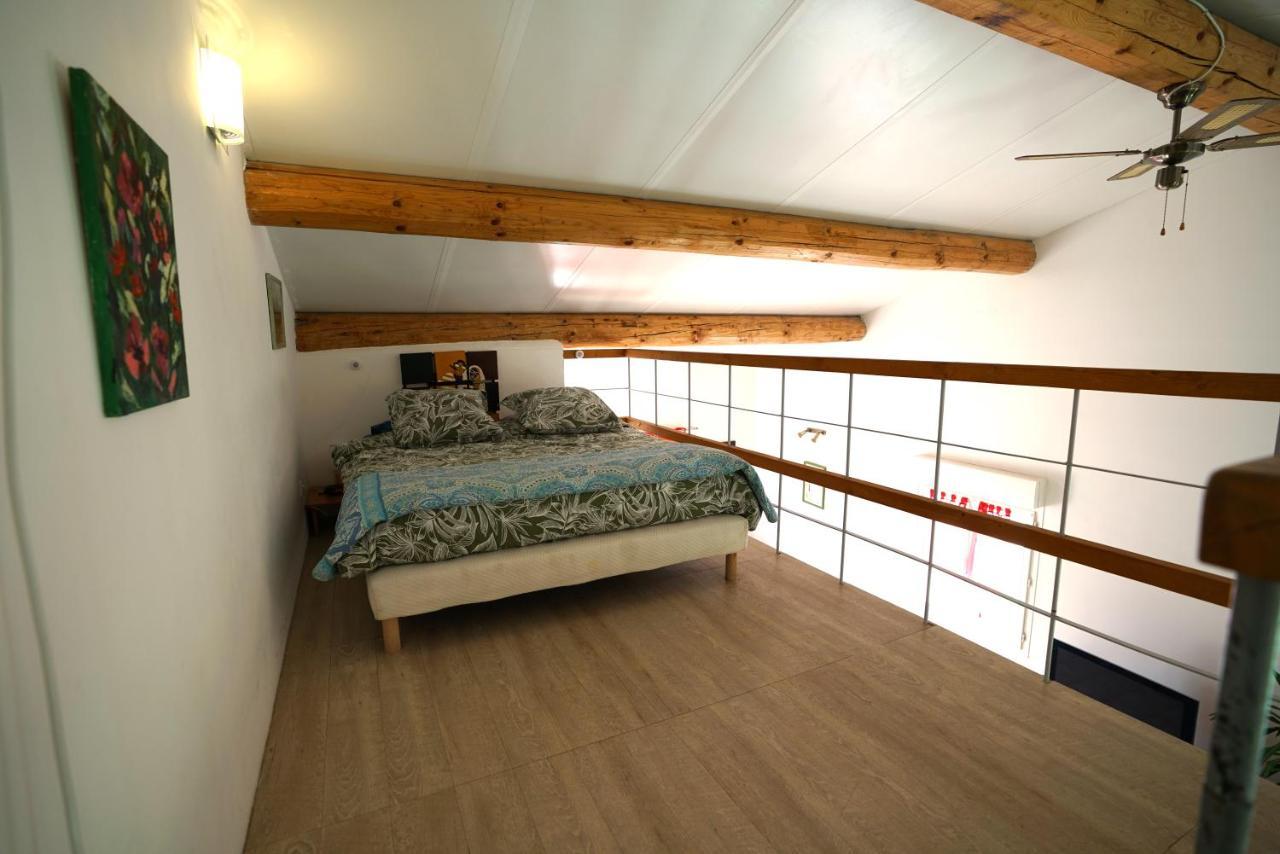 Loft Avec Mezzanine Lägenhet Montagnac  Exteriör bild